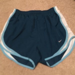 Women’s Nike 3 in running shorts